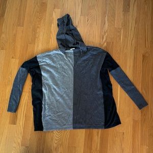 Cabi grey and black lightweight hooded sweater